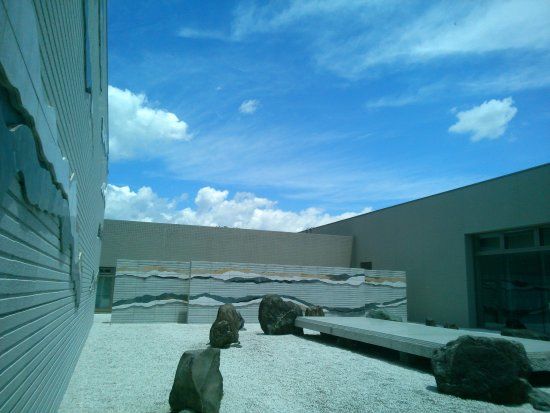 Yamanashi Prefectural Museum